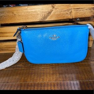 Authentic Coach wristlet NEW Azure